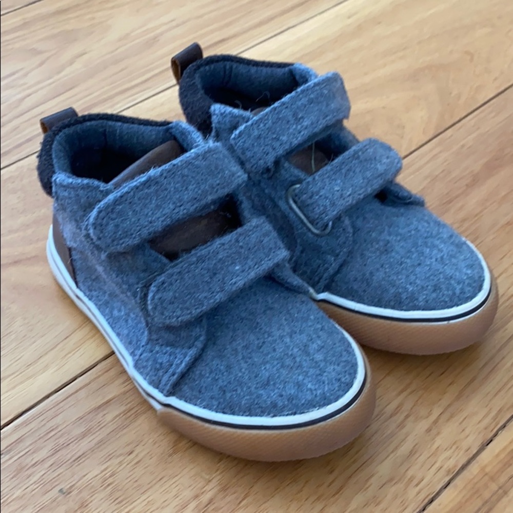 7t boys sneaker